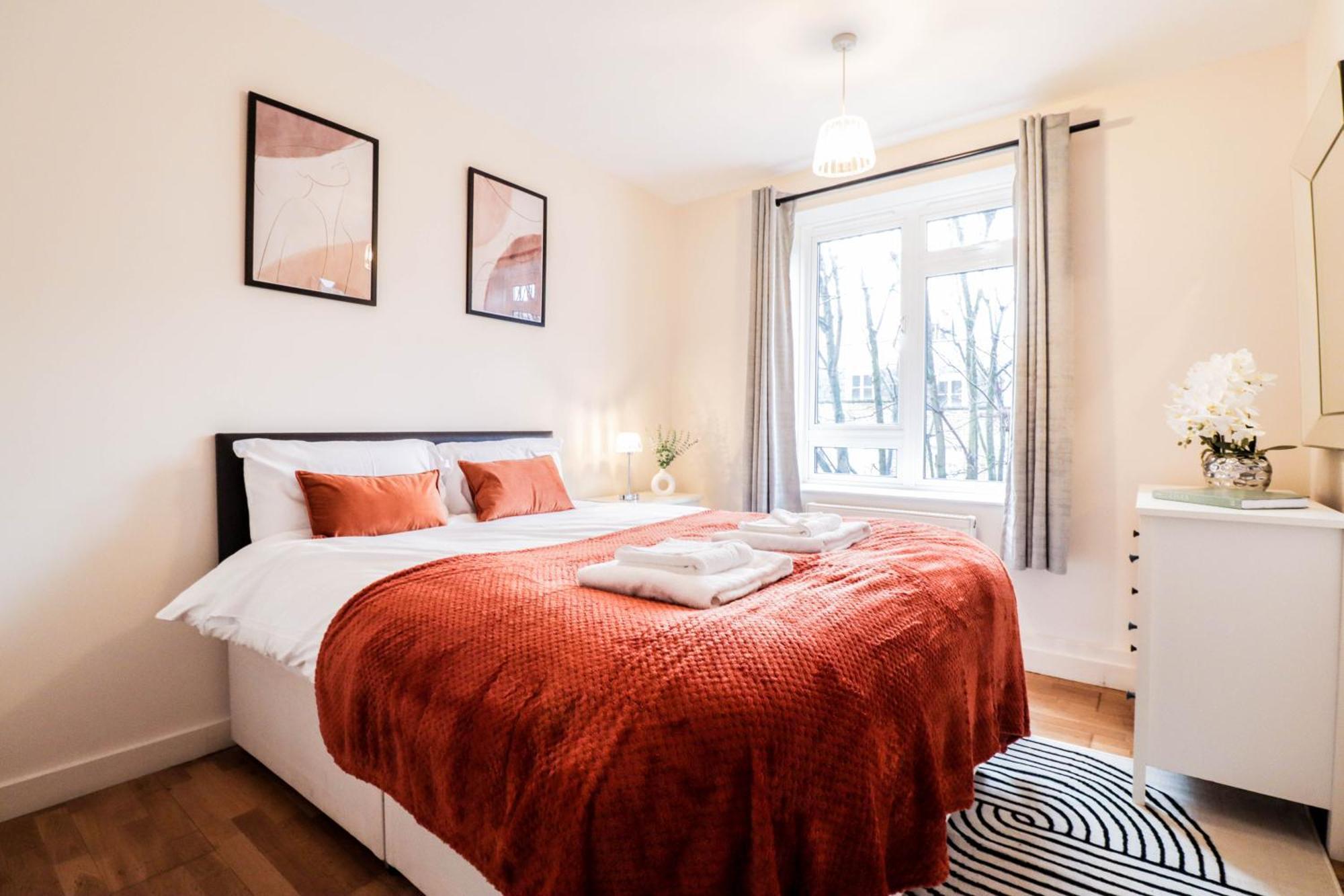 Gorgeous 2-Bedroom London Apartment 런던 외부 사진